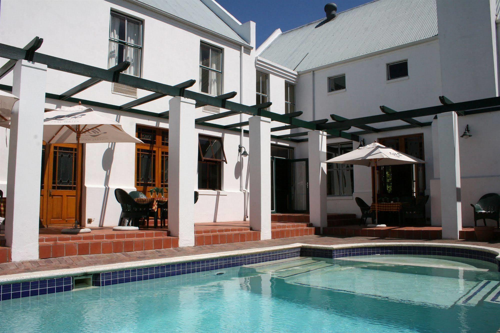 Stellenbosch Lodge Hotel & Conference Centre Buitenkant foto